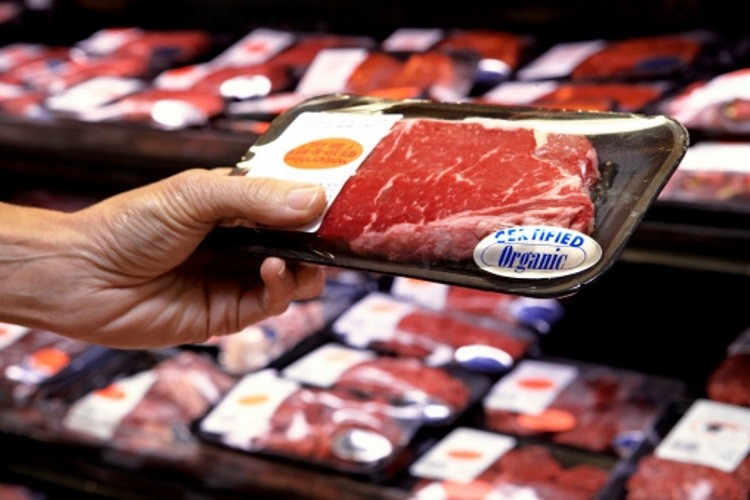 Производители говядины в США борются с альтернативным мясом