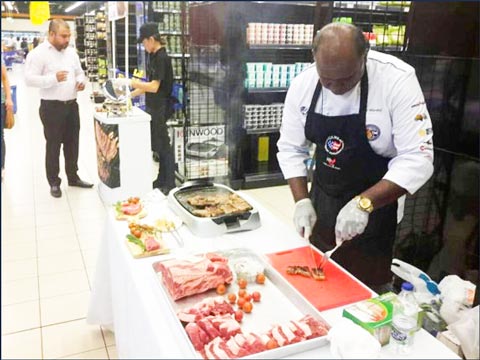 Samples of U.S. beef were handed out at retail supermarket chains throughout Dubai and Qatar as part of USMEF’s promotional campaign