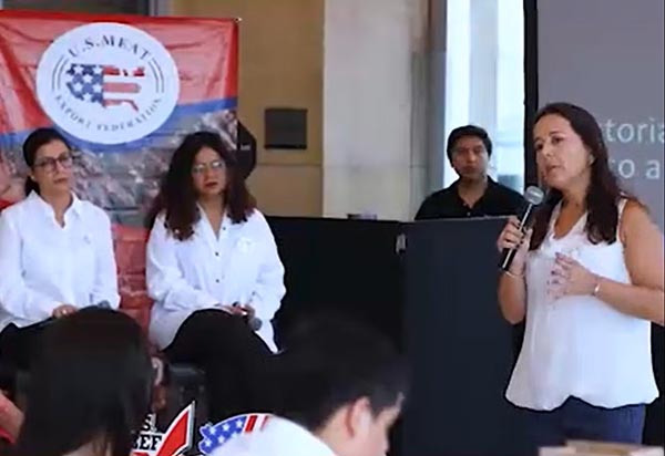 Colombian Importer Shares Success Stories with Importers, Potential Buyers in Peru