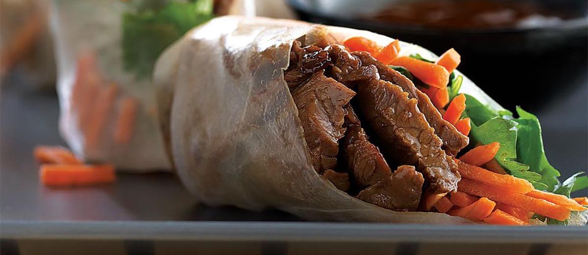 Beef Spring Rolls with Carrots and Cilantro