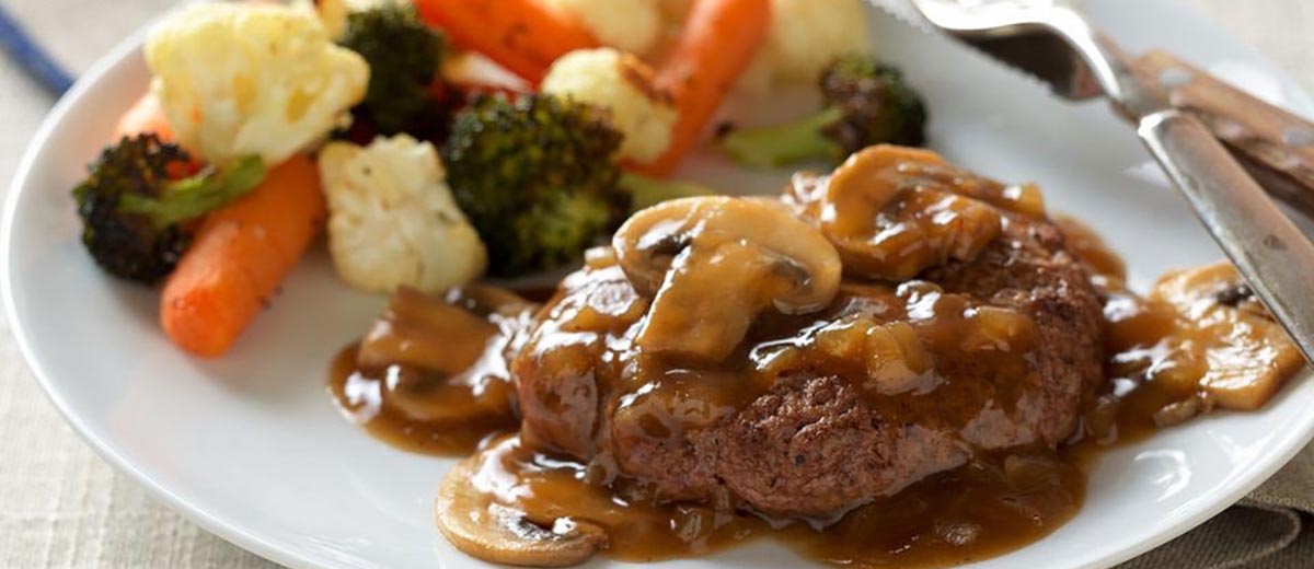 Стейк Солсбери из американской говядины с подливой