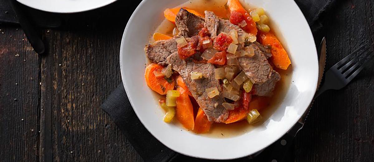 Тушеная говяжья грудинка по классическому рецепту