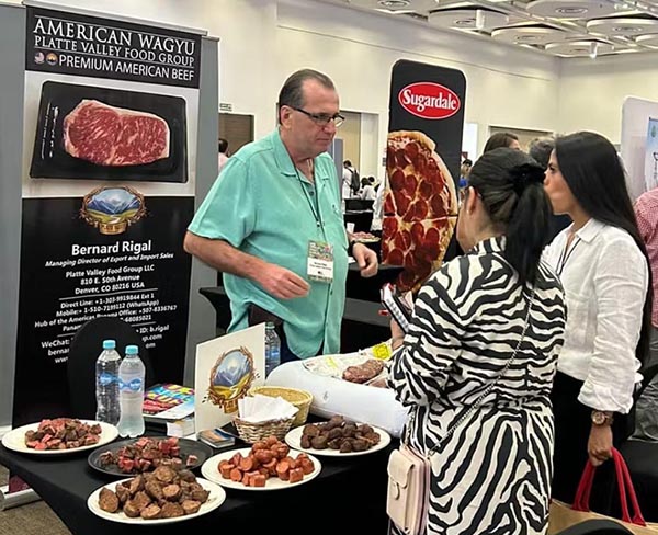 U.S. Suppliers Meet with Latin American Buyers at USMEF’s Product Showcase
