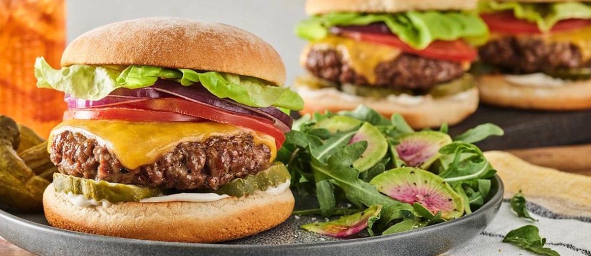 Классические говяжьи чизбургеры на гриле –пошаговый рецепт