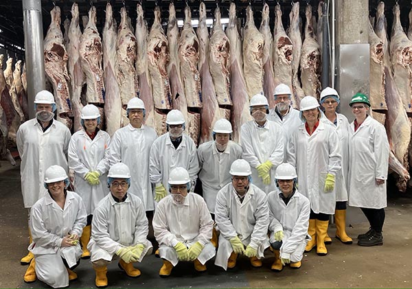 Japanese Buyers Visit Wisconsin to Learn about U.S. Dairy Cattle and Beef Quality