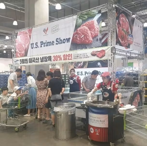 Этой весной реклама американской говядины в Корее проходит в форме роуд-шоу